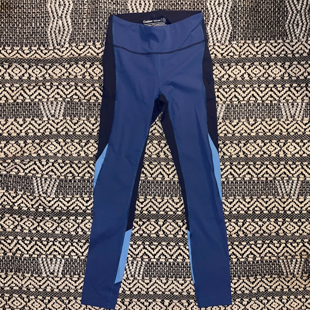 NWT Outdoor Voices Color-Block High-Waisted Leggings – Denim/Dark Sky/Midnight B